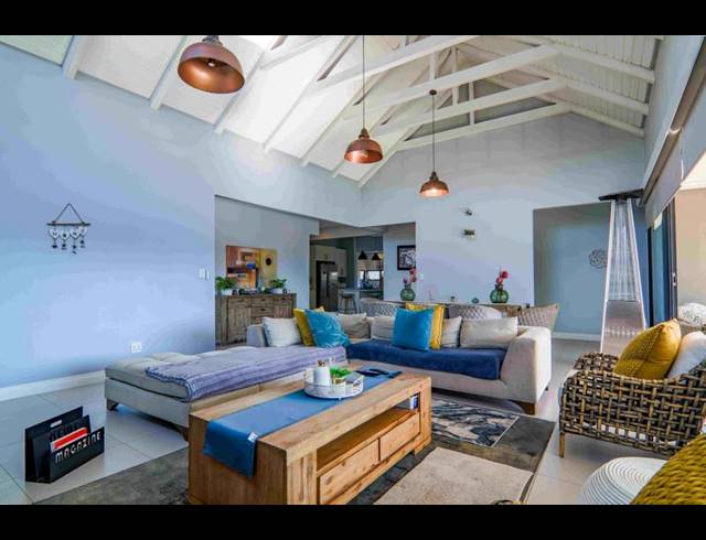 3 BEDROOM HOUSE FOR SALE IN COPPERLEAF ESTATE